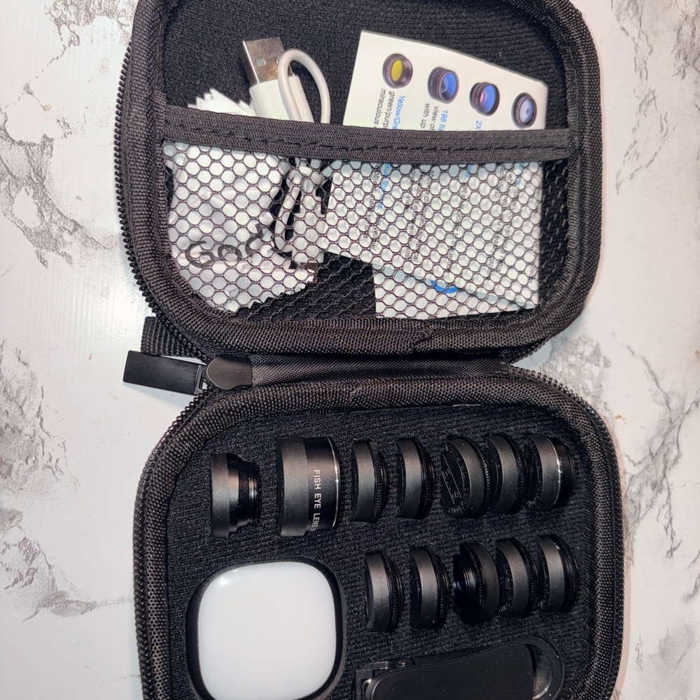 Smartphone Camera Lens Set with Case - Black